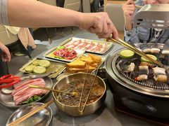 -围炉肉舍丹东海鲜烤肉·烤活鳗(步行街店)