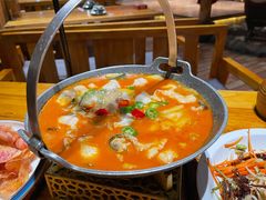 -老滇山寨•云南特色菜•地方菜•民族风情歌舞表演(金碧店)