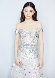 -MANLI BRIDAL婚纱