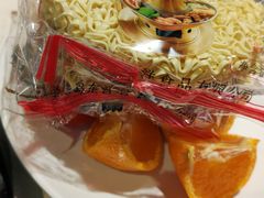 -运气牛自助酱大骨火锅(南京东路店)