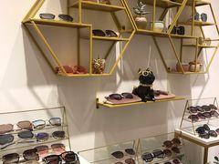 -肆兮眼镜·蔡司·徕卡战略合作店(大坪店)