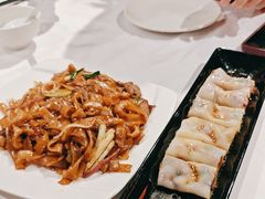 干炒牛河-稻香酒家·34年老字号·港式粤菜(汉街店)