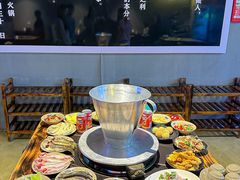 -石锅苗苗鱼(武汉首店)