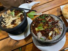 -虹兴砂锅店