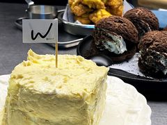 -W COLLECTIVE  DESSERT SHOP