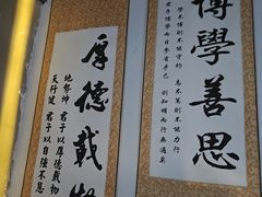 -荒岛实景沉浸密室(江汉路1店)