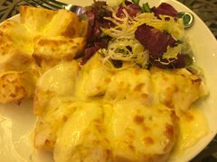 厚切芝士包-福龙葡国餐(百老汇店)