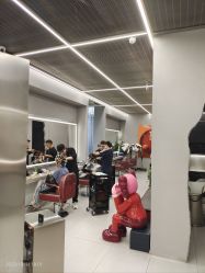 -侨治发型