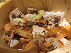 -临界音乐酒馆·小龙虾·江湖菜(华熙LIVE·鱼洞店)