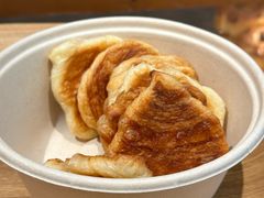 -天井·丑面包搭咖啡