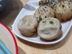 -小杨生煎(浦江欢乐颂店)