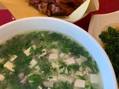 -侬佳蒸菜馆(听潮店)