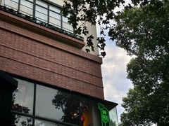 -龙门阵茶屋川菜馆(武康路店)