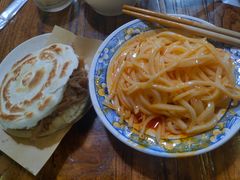 -王魁腊汁肉夹馍(柿园路店)
