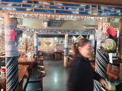 -苗湘食府(十年店)