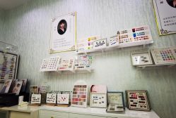 -赢韵美甲美睫瑞士净斑中心