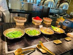 -圣丰索菲特·2 On 988 Café 自助餐厅