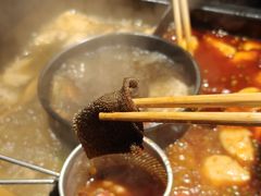 -老牌坊云南鱼豆花火锅(爱建店)