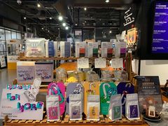 零售区-Gee Coffee Roasters(万象天地店)