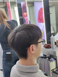 -藤野造型烫发染发