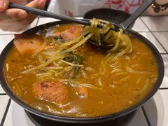 -肥汁米蘭香港米线(长宁来福士店)