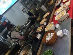 -侬佳蒸菜馆(听潮店)