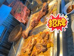 -怡豪大饭店·49楼旋转自助餐厅