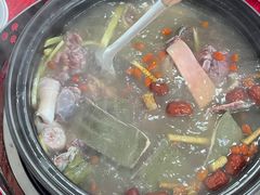 -花苑美食横琴生蚝火锅(拱北粤华路店)