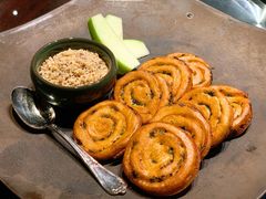 鸭肝葱油饼-杭州西子湖四季酒店·金沙厅