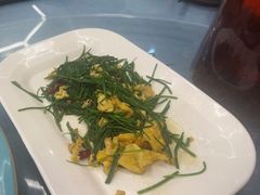 -乡村馕坑肉·烧烤·新疆菜·本地人更爱吃(阿勒泰首店)
