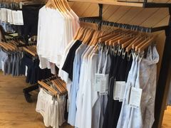 -lululemon(上海浦东IFC店)