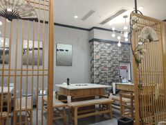 大堂-屋头串串(新街里店)