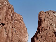 -天山神秘大峡谷