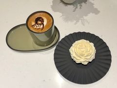 -潮一不贰·法式甜品·生日蛋糕·西式简餐(外滩店)