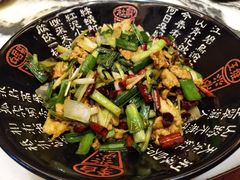 -蔼若春.传承三十年云南菜(金碧公园店)