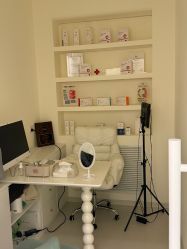 -TBL·痘肌·敏感肌·科技美肤中心
