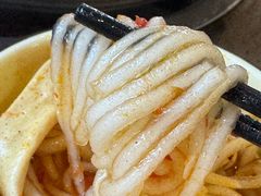 -黄利砖万峰林布依特色酸笋牛肉馆