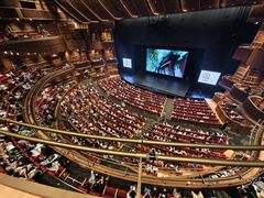 -交通银行前滩31演艺中心