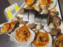 -围炉肉舍•炭烤活鳗•丹东海鲜烤肉(步行街店)