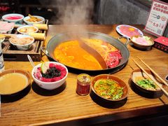 -萍姐火锅·公路夜市(武汉首店)