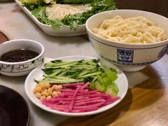 老爆三手擀炸酱面-京门老爆三·铜锅涮肉 爆肚(望京店)