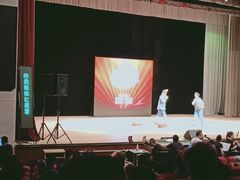 -虹口区工人文化宫