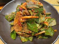 苏子叶拌牛肉-樱花墅朝鲜族风味餐馆(创始店)