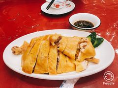 白斩鸡-侬佳蒸菜馆(听潮店)