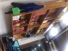 -湖南人家湘菜馆(镇江路店)
