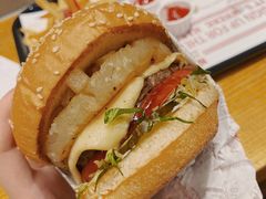 照烧凤梨牛肉特堡-The Habit Burger Grill 哈比特汉堡(爱琴海店)