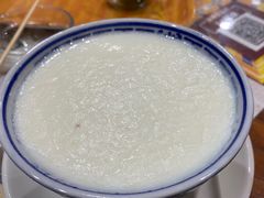 西米双皮奶-周大娘牛乳(旧寨古村总店)