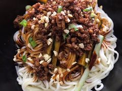 -口口香小吃店