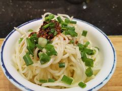 -周小明火锅(黑金冠社区店)