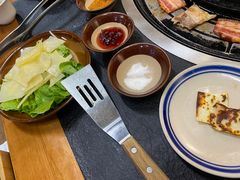 -阿山卓·野生菌火锅·纳西火塘烤肉